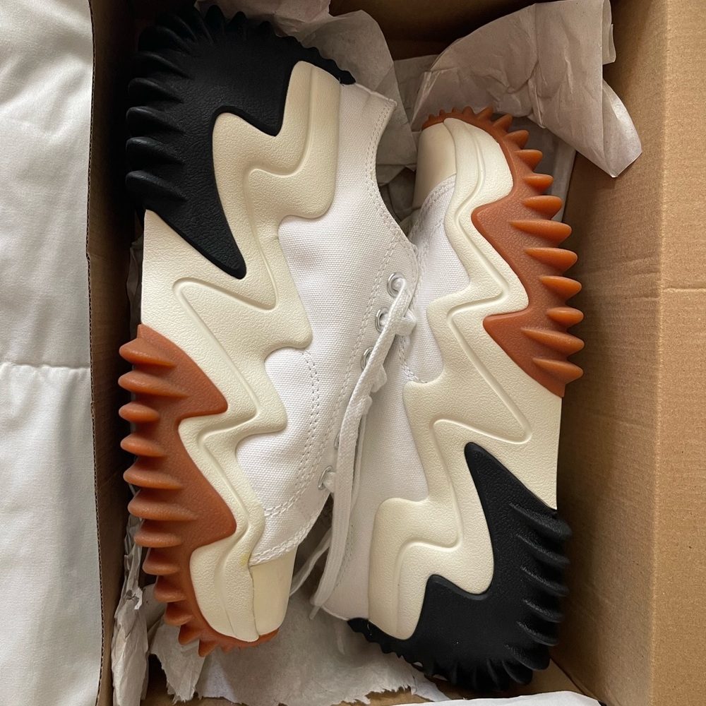 Converse Run Star Motion Ox Platform Trainers